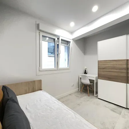 2 Piso 2 Habitaciones Centro Al Lado De Principe 2 - Homeygalicia Vigo Exterior photo