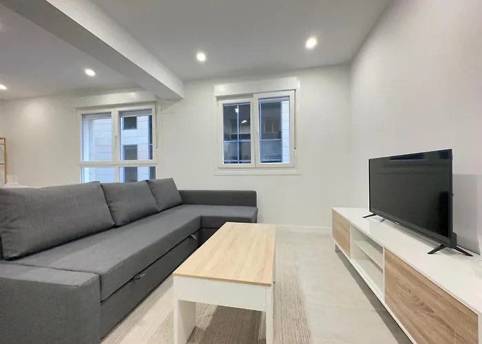 2 Piso 2 Habitaciones Centro Al Lado De Principe 2 - Homeygalicia